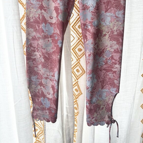 Anthropologie Daily Practice Allie Leggings (Size M) Floral Scallop & Tie Detail - Picture 6 of 11